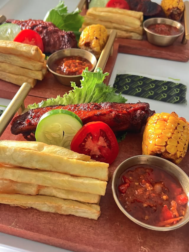 12baskets computer village meal